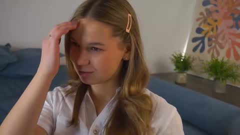 Sunny online show from 13, 2, 2026