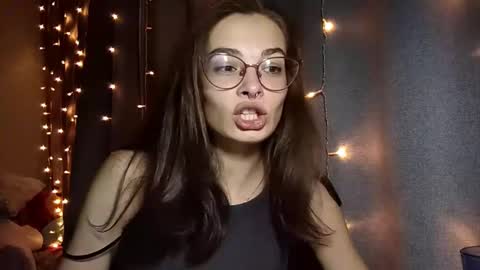 Kelly online show from 1, 4, 2026