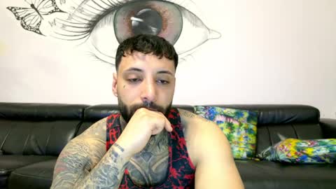Snapshot of masculineguy69 chatting on 24, 4, 2026 masculineguy69 online show from 24, 4, 2026
