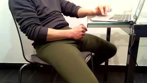 Mask07 online show from 10, 3, 2025