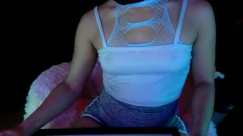 Snapshot of maskddcouple chatting on 27, 5, 2026 maskddcouple online show from 27, 5, 2026