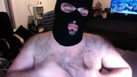 Snapshot of maskedbearofficial chatting on 10, 5, 2026 maskedbearofficial online show from 10, 5, 2026