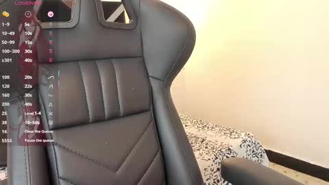 Scarlet  online show from 7, 2, 2026