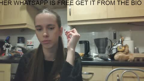 Snapshot of maskedman699 chatting on 14, 12, 2024 Extreme Couple online show from 14, 12, 2024