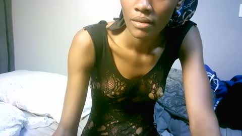 maskgang001 online show from 1, 10, 2025