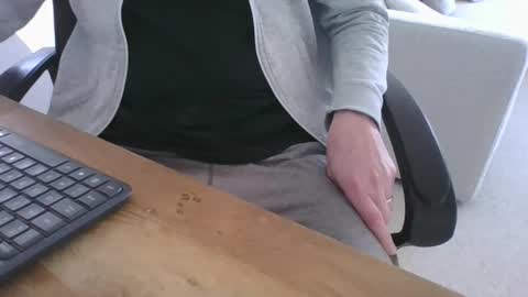 Snapshot of maskime59 chatting on 5, 12, 2025 maskime59 online show from 5, 12, 2025