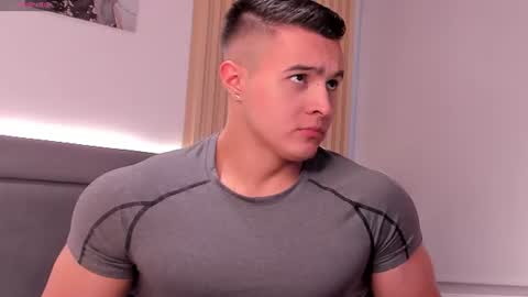 Mason Bennet online show from 22, 7, 2026