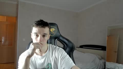 Snapshot of mason_warhol chatting on 1, 3, 2025 Mason online show from 1, 3, 2025