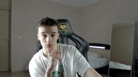 Snapshot of mason_warhol chatting on 2, 3, 2025 Mason online show from 2, 3, 2025