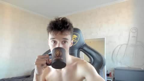 Snapshot of mason_warhol chatting on 29, 9, 2025 Mason online show from 29, 9, 2025