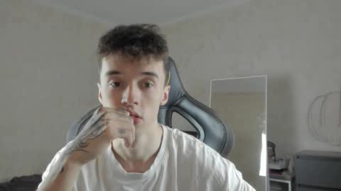 Snapshot of mason_warhol chatting on 6, 10, 2025 Mason online show from 6, 10, 2025