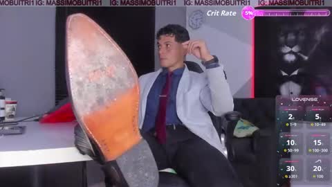 I am Massimo online show from 23, 10, 2025