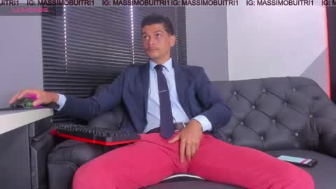 Snapshot of massimo_g chatting on 30, 4, 2026 I am Massimo online show from 30, 4, 2026