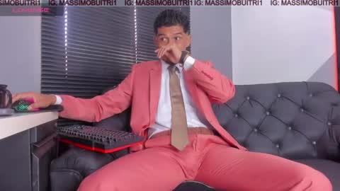Snapshot of massimo_g chatting on 28, 5, 2026 I am Massimo online show from 28, 5, 2026