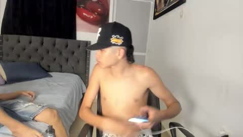Snapshot of master_billy1 chatting on 13, 5, 2026 master_billy1 online show from 13, 5, 2026
