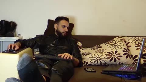 Snapshot of master_roberto333 chatting on 4, 2, 2025 SIR online show from 4, 2, 2025