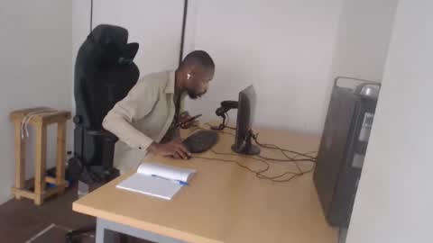 Snapshot of masterdomfuck chatting on 4, 6, 2026 Masterdomfuck online show from 4, 6, 2026