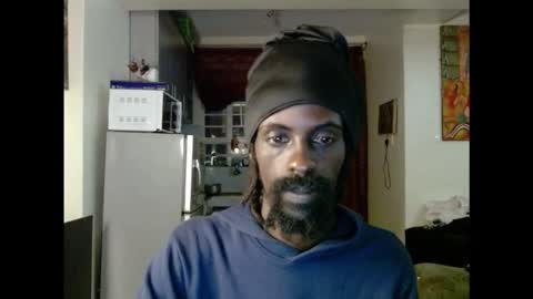 Snapshot of masterr_bate chatting on 26, 10, 2025 Marl online show from 26, 10, 2025