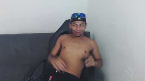 Snapshot of masters_latins chatting on 24, 7, 2026 masters_latins online show from 24, 7, 2026