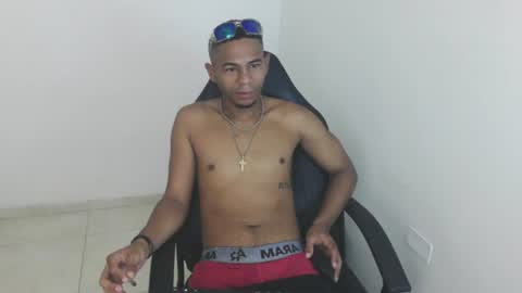Snapshot of masters_latins chatting on 2, 8, 2026 masters_latins online show from 2, 8, 2026
