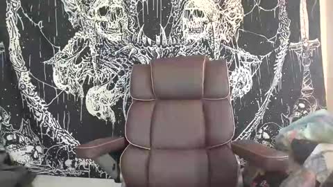 Snapshot of mastersmiley69 chatting on 17, 4, 2026 mastersmiley69 online show from 17, 4, 2026