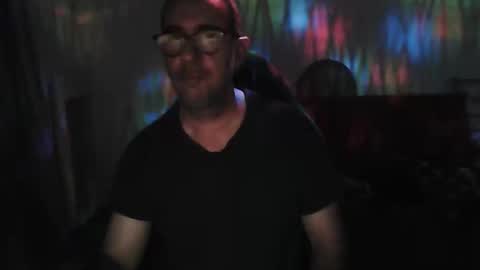 mat11efou online show from 28, 11, 2025