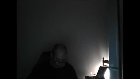 mat11efou online show from 19, 4, 2026