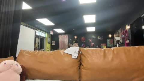 Snapshot of matchingtracksuits chatting on 26, 1, 2025 Jer and Kel online show from 26, 1, 2025