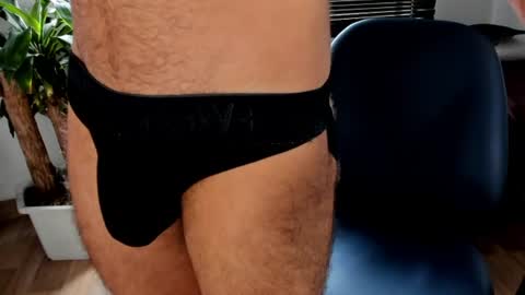 Snapshot of mateobaer_ chatting on 1, 7, 2026 Mateo Baer online show from 1, 7, 2026