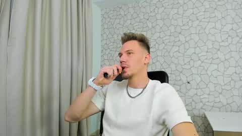 MateoBenjamin online show from 6, 2, 2025