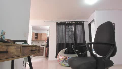 Snapshot of matheusbeard2 chatting on 8, 4, 2026 Matheus online show from 8, 4, 2026