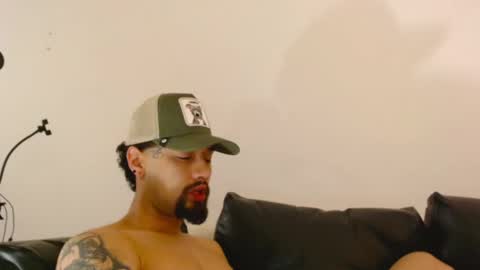 Snapshot of mathew444 chatting on 7, 1, 2025 STRURIBE ON INSTAGRAM online show from 7, 1, 2025