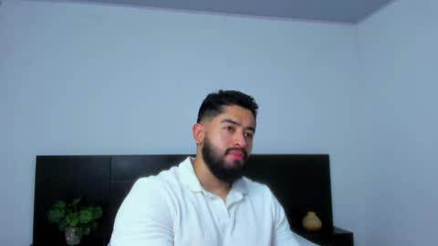 Mathew Flintt  online show from 5, 10, 2025