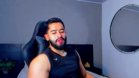 Mathew Flintt  online show from 27, 11, 2025