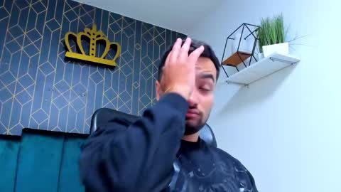 Mathews online show from 15, 12, 2025