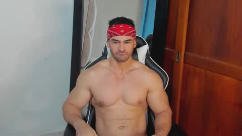 Snapshot of mathews_smith chatting on 13, 3, 2026 mathews_smith online show from 13, 3, 2026