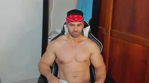 Snapshot of mathews_smith chatting on 17, 3, 2026 mathews_smith online show from 17, 3, 2026