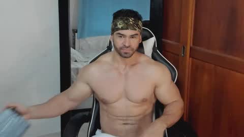 Snapshot of mathews_smith chatting on 11, 4, 2026 mathews_smith online show from 11, 4, 2026