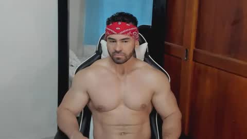 Snapshot of mathews_smith chatting on 30, 5, 2026 mathews_smith online show from 30, 5, 2026