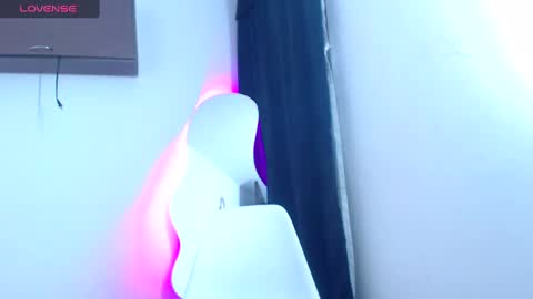 Mati04 online show from 4, 2, 2025