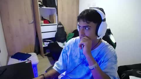 Snapshot of matias_bianco01 chatting on 30, 9, 2025 matias online show from 30, 9, 2025