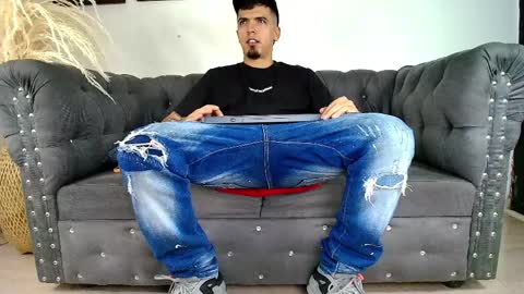 Snapshot of matias_costa chatting on 2, 4, 2026 MATIAS COSTA online show from 2, 4, 2026