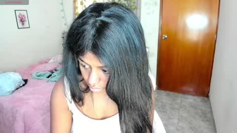 Snapshot of matilde27 chatting on 1, 5, 2026 Daniela online show from 1, 5, 2026