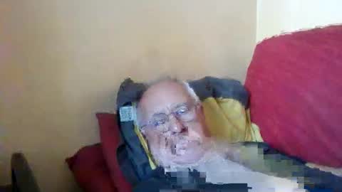 Snapshot of matricule4246 chatting on 18, 4, 2026 joyaam79 online show from 18, 4, 2026