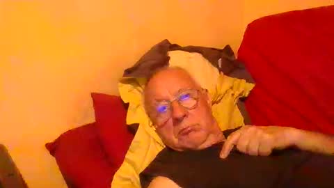 Snapshot of matricule4246 chatting on 26, 4, 2026 joyaam79 online show from 26, 4, 2026