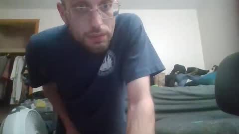 matt48195571828 online show from 17, 4, 2026