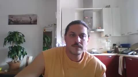 Snapshot of matteushh87 chatting on 8, 2, 2026 matteushh87 online show from 8, 2, 2026