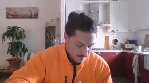 Snapshot of matteushh87 chatting on 9, 2, 2026 matteushh87 online show from 9, 2, 2026