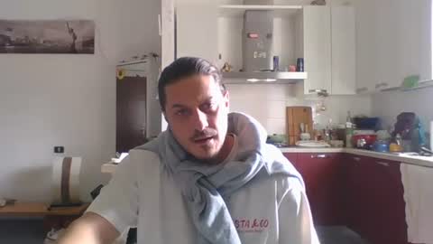 Snapshot of matteushh87 chatting on 18, 2, 2026 matteushh87 online show from 18, 2, 2026