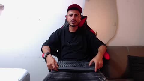 Snapshot of matthewcullenn chatting on 12, 1, 2026 Matthew online show from 12, 1, 2026